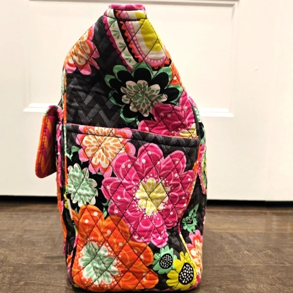 Vera Bradley Quilted Ziggy Zinnia Pattern Women's Cotton Tote Bag